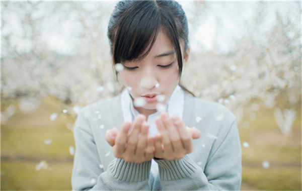 福贡怀孕后验血多久可以知道男女(怀孕后多久可以验血检查出来)